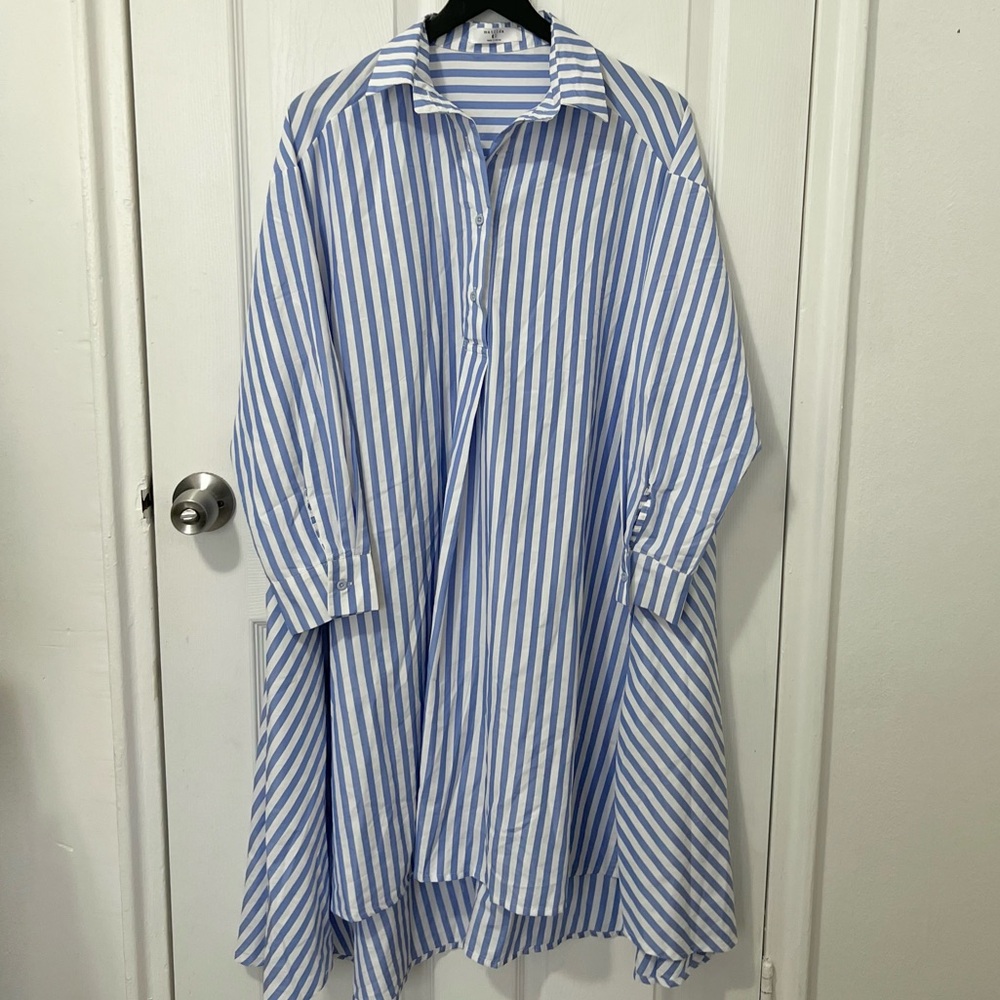 Matilda Women’s Blue and White Long Sleeve  Dress XXL